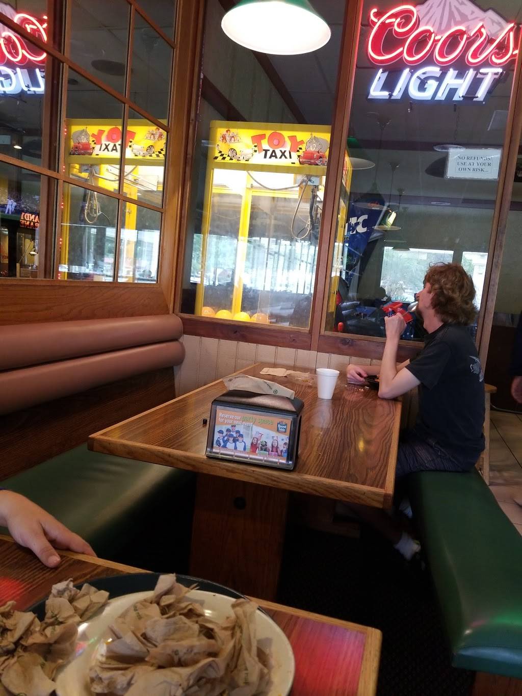 Round Table Pizza | meal delivery | 25290 Marguerite Pkwy #D, Mission Viejo, CA 92692, USA | 9499513403 OR +1 949-951-3403