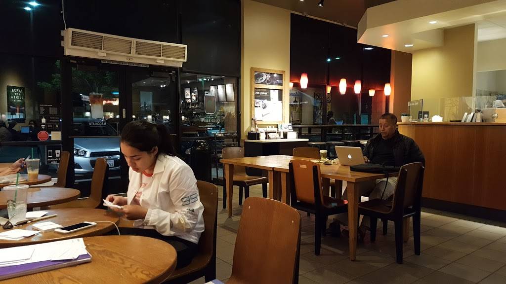 Starbucks | cafe | 1211 N State St A, San Jacinto, CA 92583, USA | 9516540041 OR +1 951-654-0041