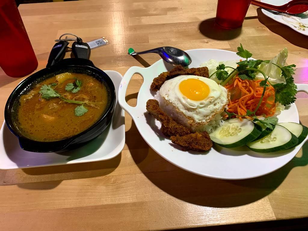 Pho 13 | restaurant | 250 N Atlantic Ave #251, Daytona Beach, FL 32118, USA | 3863176003 OR +1 386-317-6003