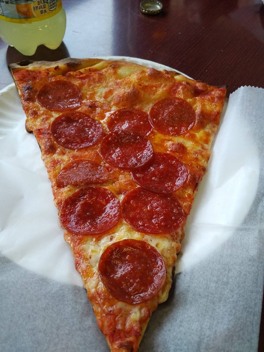 Amendolas Pizzeria & Restaurant | restaurant | 28 Lake St, Monroe, NY 10950, USA | 8457824432 OR +1 845-782-4432