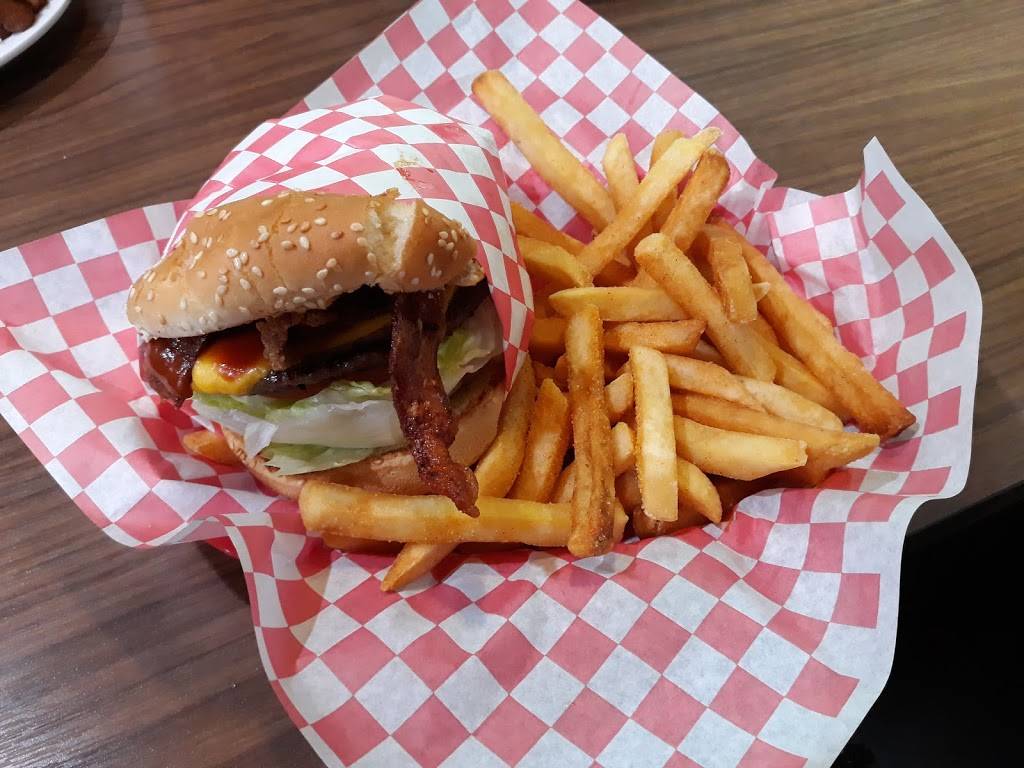 Charlies Best Burgers | restaurant | 140 S Grand Ave, Santa Ana, CA 92701, USA | 7148369300 OR +1 714-836-9300