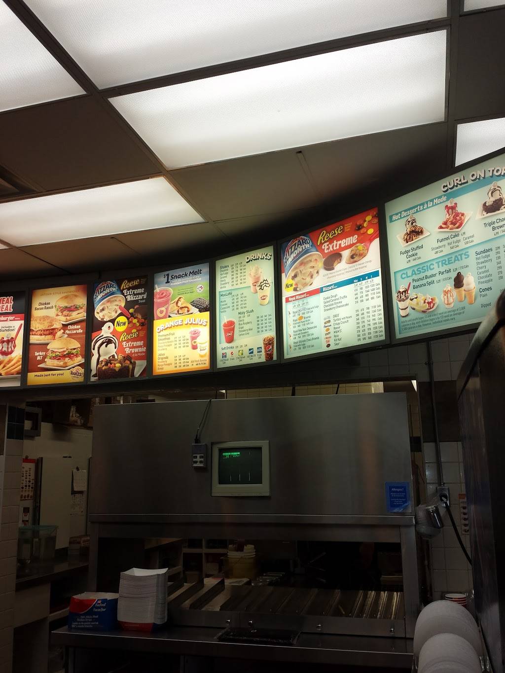 Dairy Queen | restaurant | 14 Richmond Blvd, Napanee, ON K7R 4A3, Canada | 6133546611 OR +1 613-354-6611