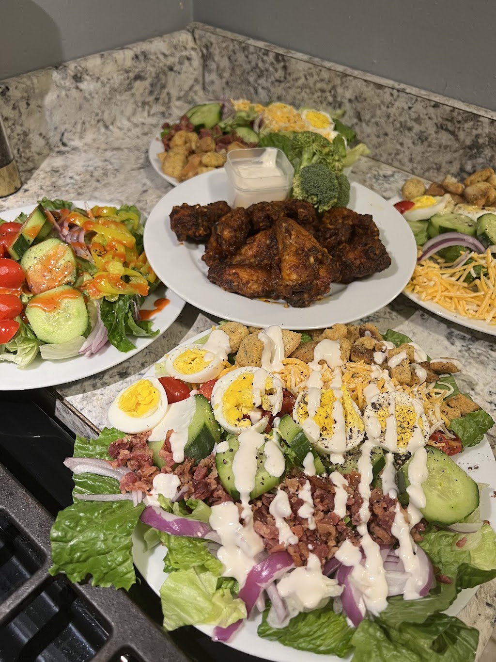 Taste of love | restaurant | 21559 Grand River Ave, Detroit, MI 48219, USA | 2488357183 OR +1 248-835-7183