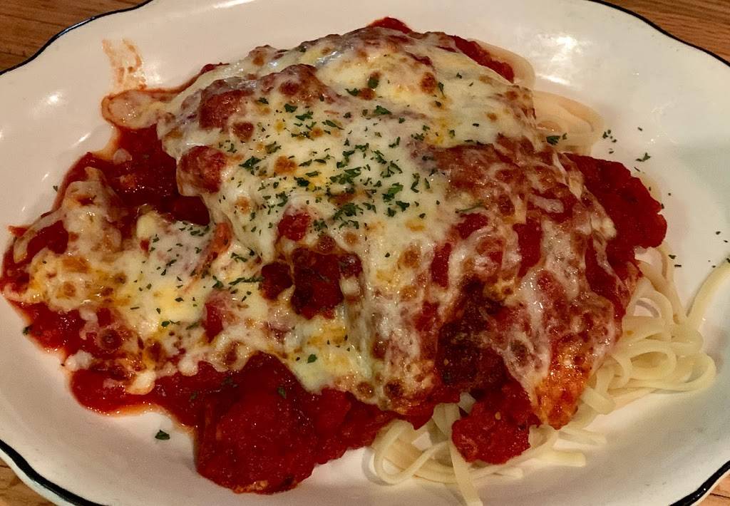 Luna Restaurant | restaurant | 2477 Main St, Lake Placid, NY 12946, USA | 5183025180 OR +1 518-302-5180