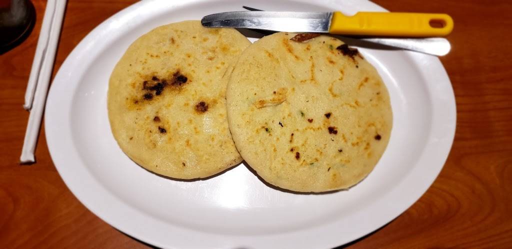 Alpha pupuseria | restaurant | 3970 N Sierra Way, San Bernardino, CA 92405, USA | 9096836265 OR +1 909-683-6265