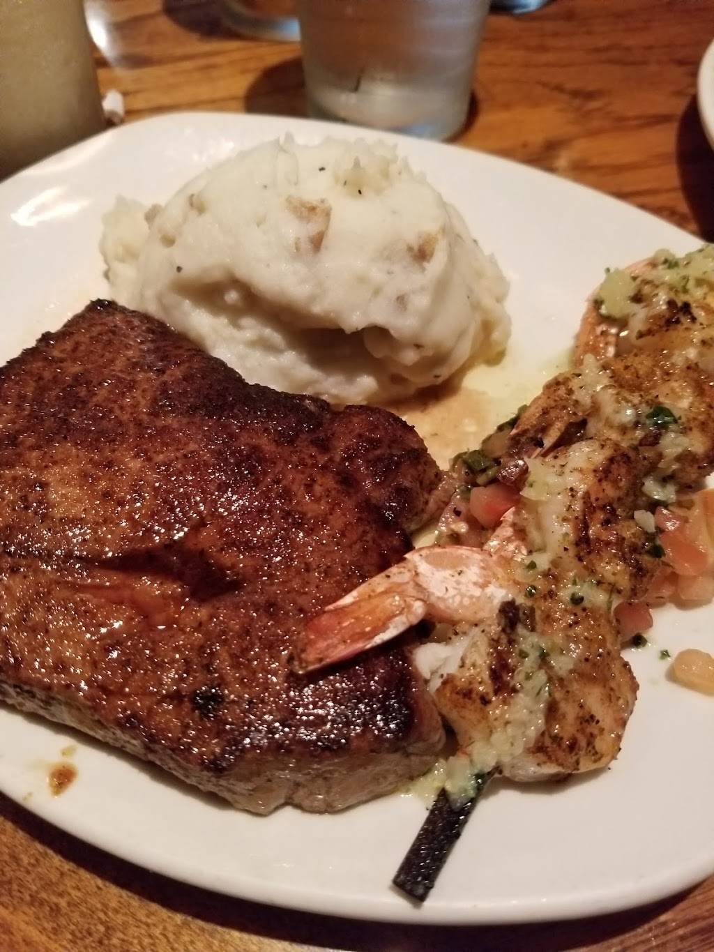 Outback Steakhouse | restaurant | 11146 SW Barnes Rd, Portland, OR 97225, USA | 5036438007 OR +1 503-643-8007