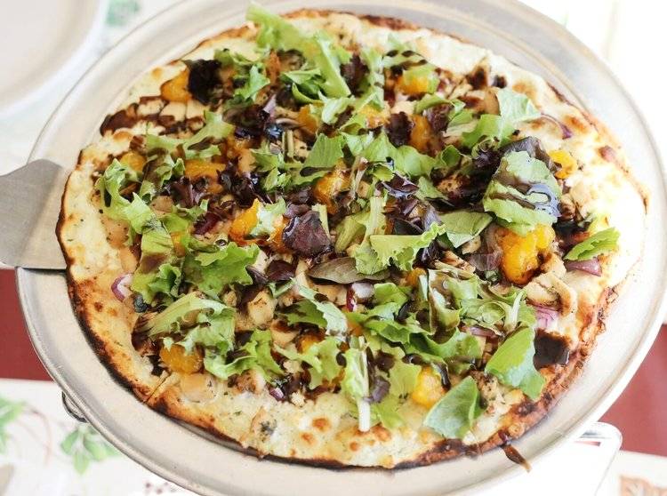 Vinnys Italian | restaurant | 14185 Beach Blvd #11, Jacksonville Beach, FL 32250, USA | 9042235400 OR +1 904-223-5400