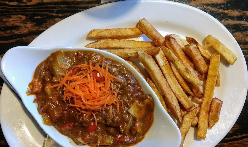 The Rose & Crown Restaurant | restaurant | 2815 Princess St, Kingston, ON K7P 2X2, Canada | 6133891278 OR +1 613-389-1278