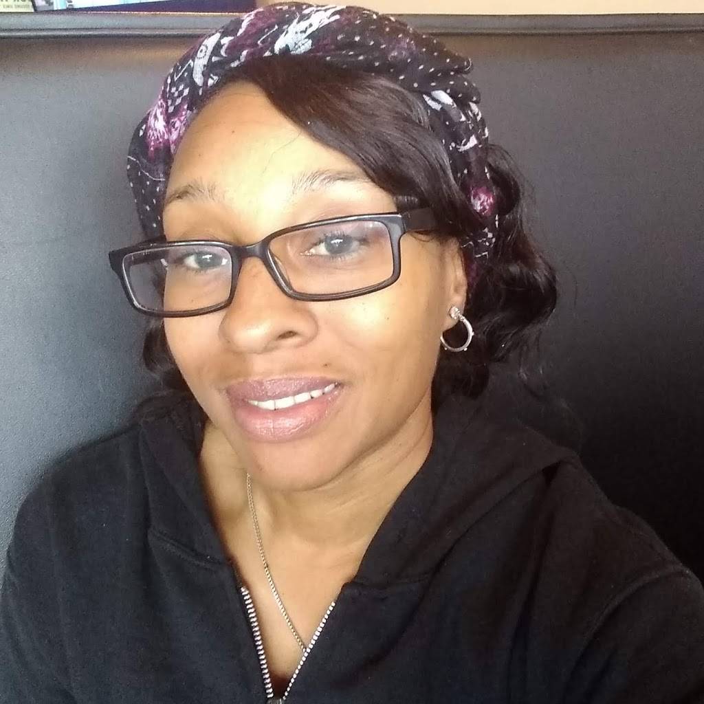 Wingstop | restaurant | 31042 Gratiot Ave, Roseville, MI 48066, USA | 5865412828 OR +1 586-541-2828