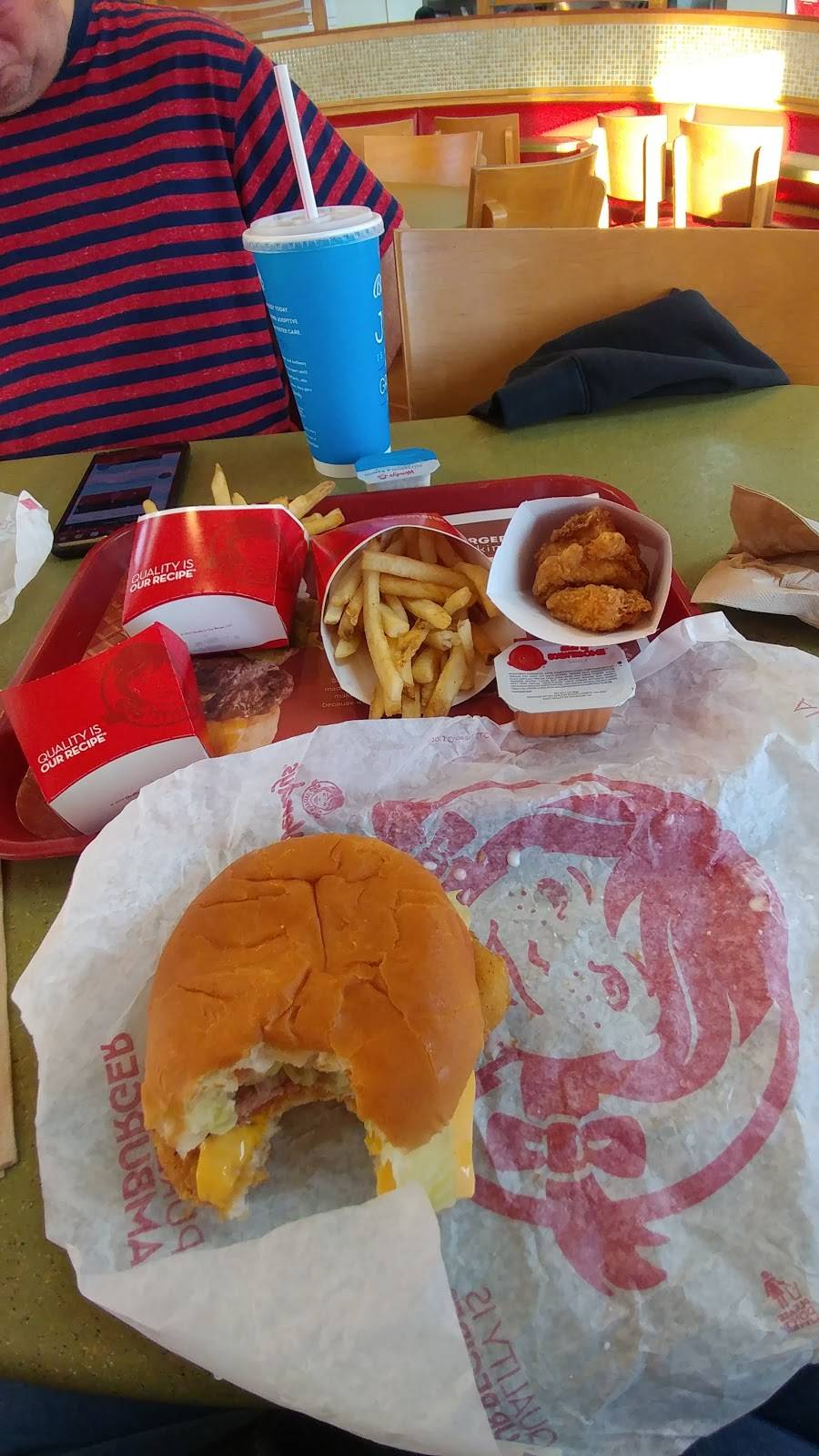 Wendys | restaurant | 3324 N Gloster St, Tupelo, MS 38804, USA | 6626206492 OR +1 662-620-6492