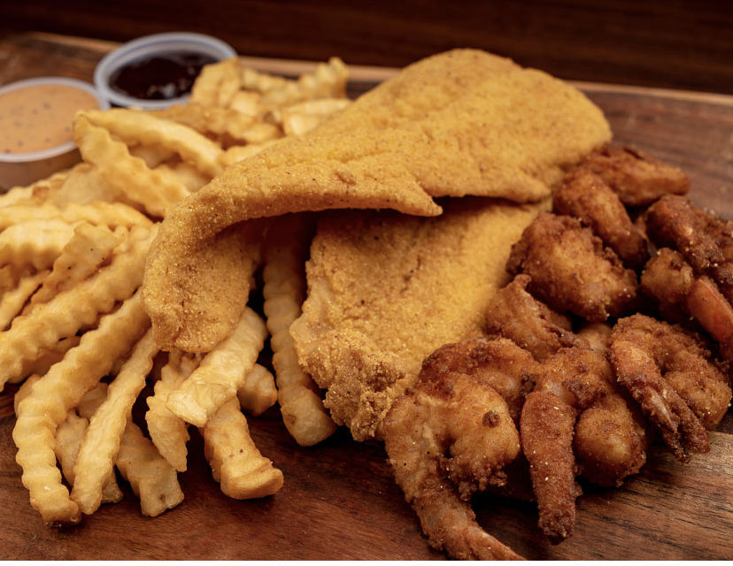 Captain Hooks Fish & Chicken | restaurant | 520 N Oates St, Dothan, AL 36303, USA | 3346991444 OR +1 334-699-1444