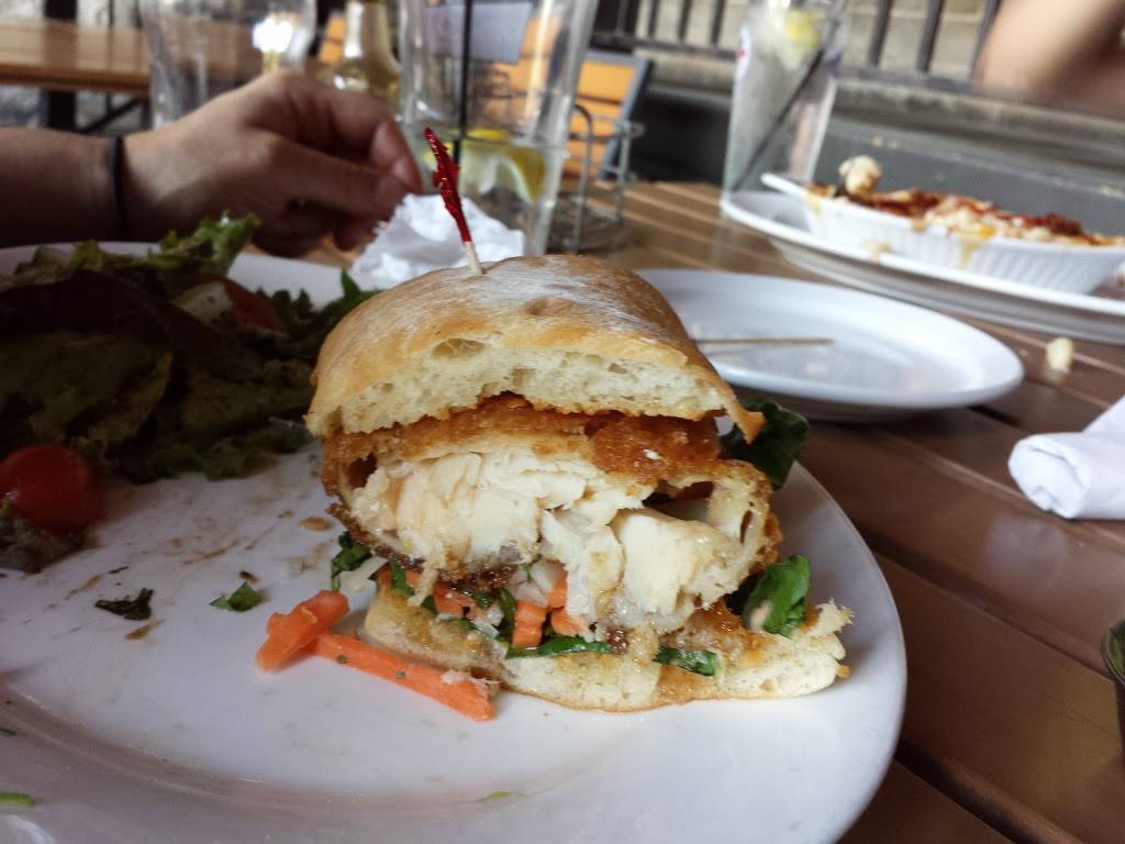 The Albion Hotel | restaurant | 49 Norfolk St, Guelph, ON N1H 4J1, Canada | 5198217125 OR +1 519-821-7125