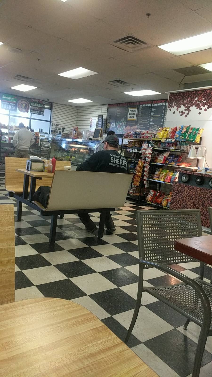 TJs Deli & Grill | restaurant | 14 Walter E Foran Blvd, Flemington, NJ 08822, USA | 9082841791 OR +1 908-284-1791