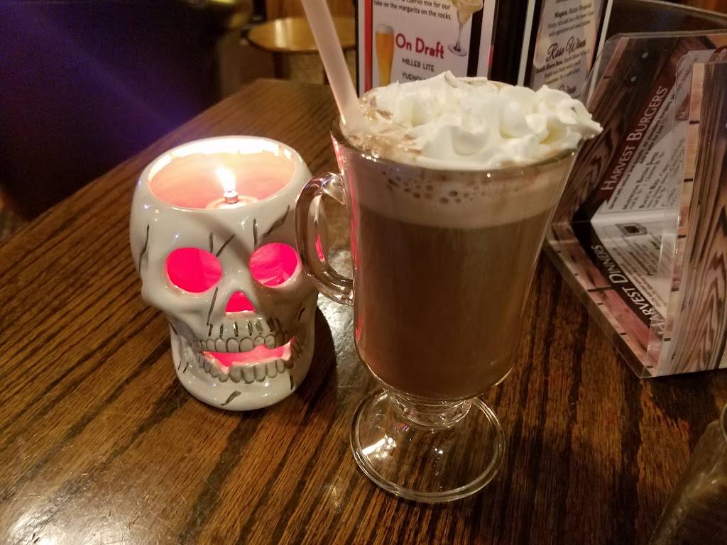 Harvest Restaurant & Pub | restaurant | 11019 Sidehill Rd, North East, PA 16428, USA | 8147258543 OR +1 814-725-8543