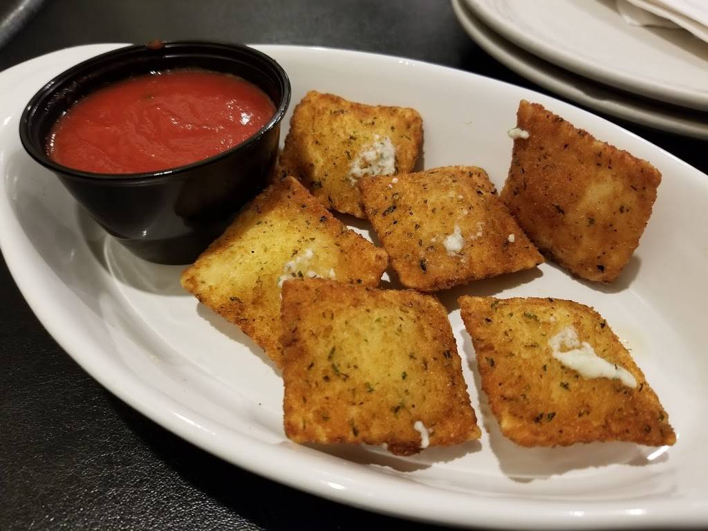 Joey Mozzarellas Family Diner | restaurant | 930 Blanding Blvd, Orange Park, FL 32065, USA | 9045794748 OR +1 904-579-4748