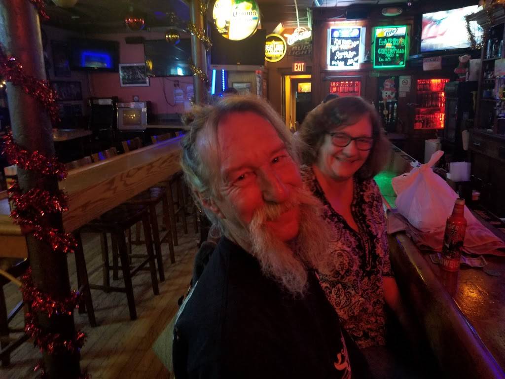 Larrys Tavern | restaurant | 4716 State Rd, Cleveland, OH 44109, USA | 2167419625 OR +1 216-741-9625