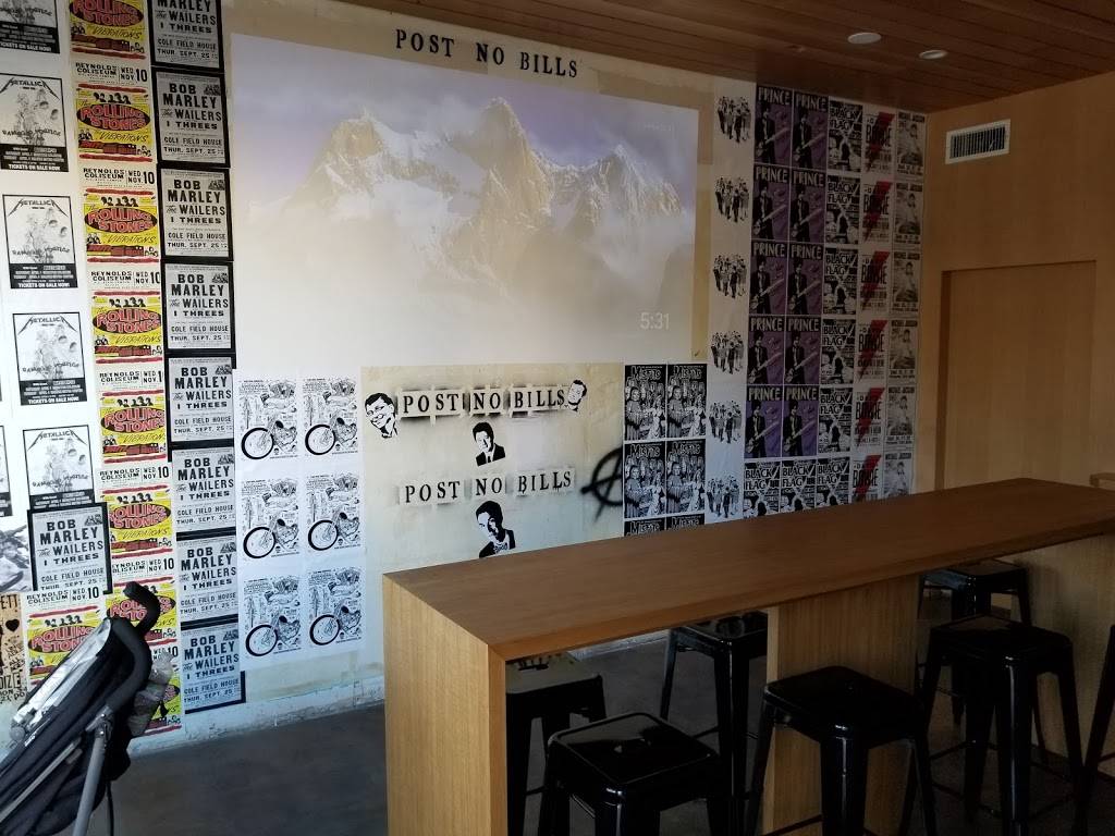 B|T Burbank Tea House | restaurant | 4005 W Riverside Dr #102, Burbank, CA 91505, USA | 8187365163 OR +1 818-736-5163