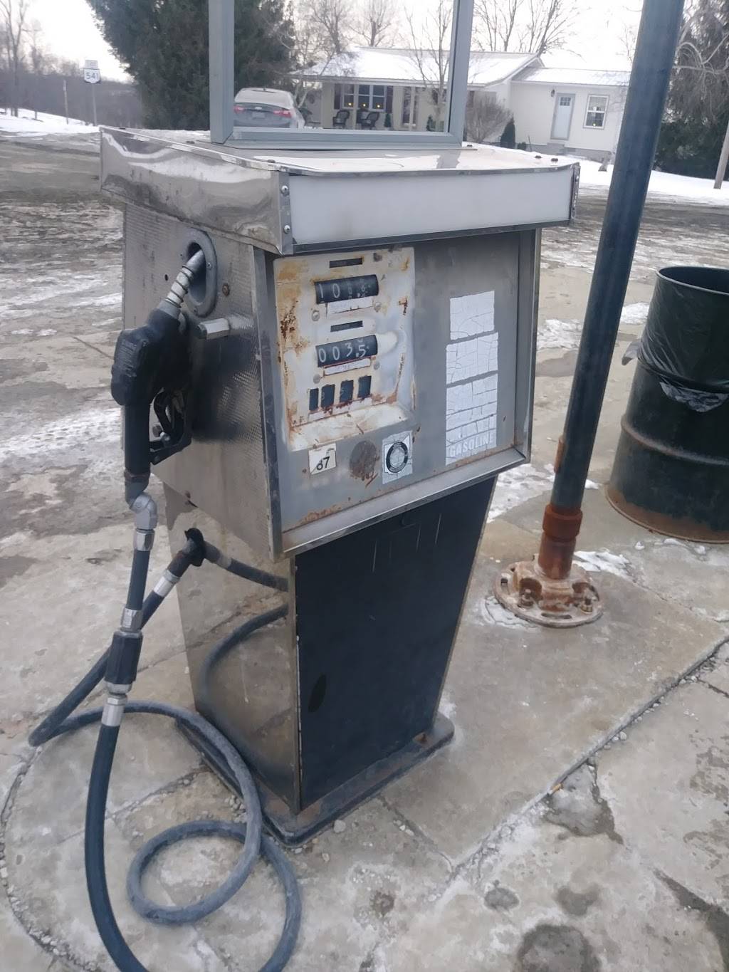 Mayors Corner | restaurant | 36881 OH-541, Warsaw, OH 43844, USA | 7403274025 OR +1 740-327-4025