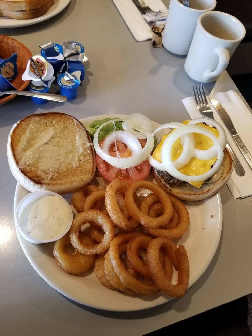 Morongo Valley Cafe | restaurant | 49780 Twentynine Palms Highway, Morongo Valley, CA 92256, USA | 7603636939 OR +1 760-363-6939