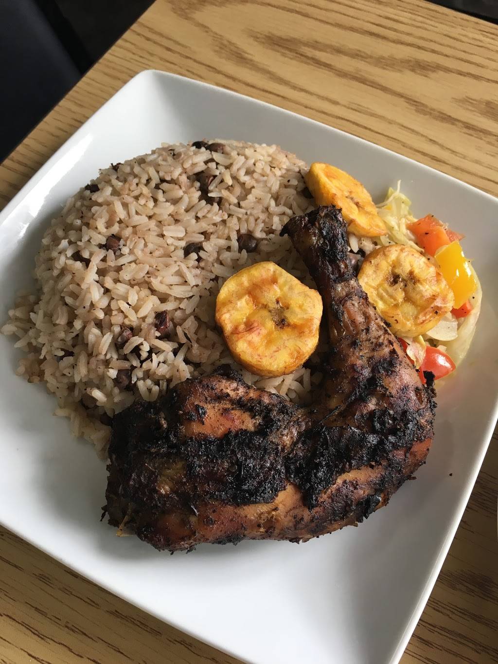 Aunty Joys Jamaican Kitchen | restaurant | 1217 W Devon Ave, Chicago, IL 60660, USA | 7738560247 OR +1 773-856-0247