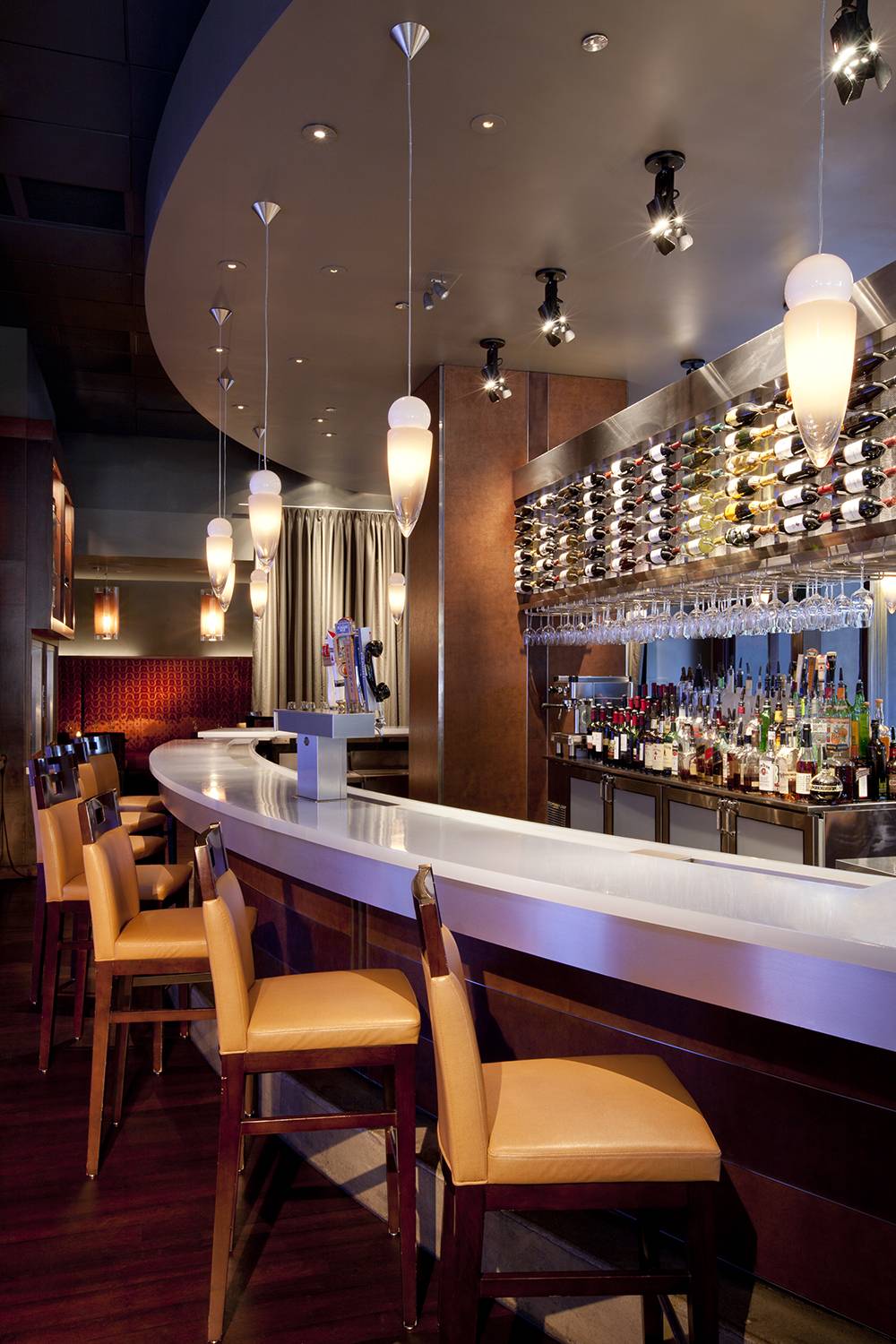 Devon Seafood Grill | night club | 39 E Chicago Ave, Chicago, IL 60611, USA | 3124408660 OR +1 312-440-8660