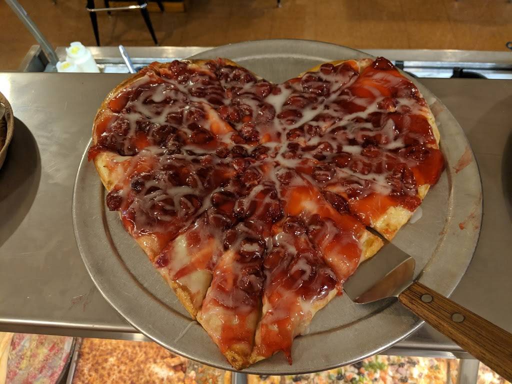 Trackside Pizza | restaurant | 164 N Buckeye St, Osgood, IN 47037, USA | 8126891900 OR +1 812-689-1900