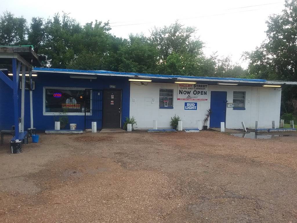 Valley St. Cafe & Detail Plus Car Wash | cafe | 1379 Valley St, Jackson, MS 39204, USA | 7692322397 OR +1 769-232-2397