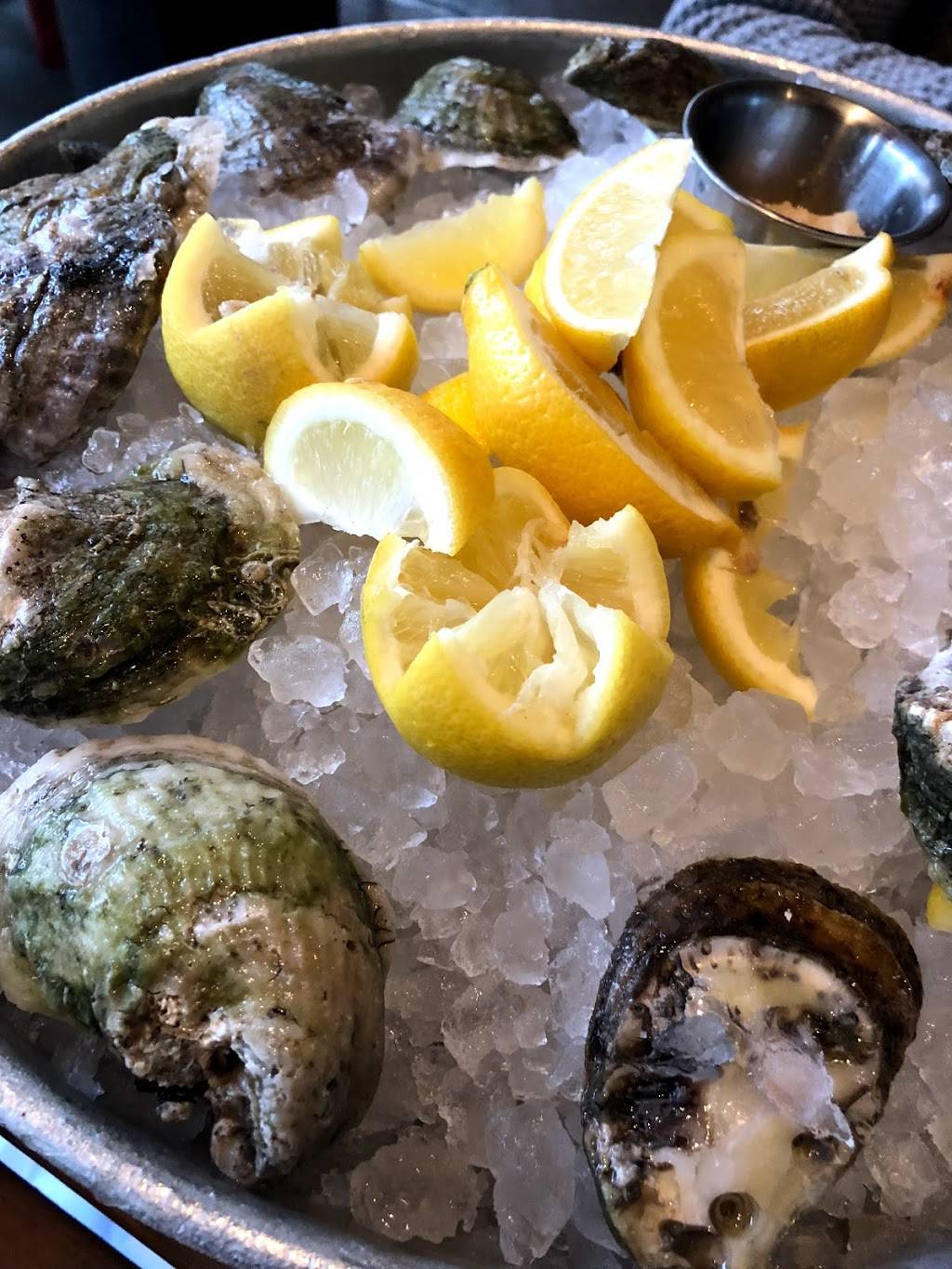 Stone Werks Big Rock Grille, The Rim | restaurant | 5807 Worth Pkwy, San Antonio, TX 78257, USA | 2105589898 OR +1 210-558-9898