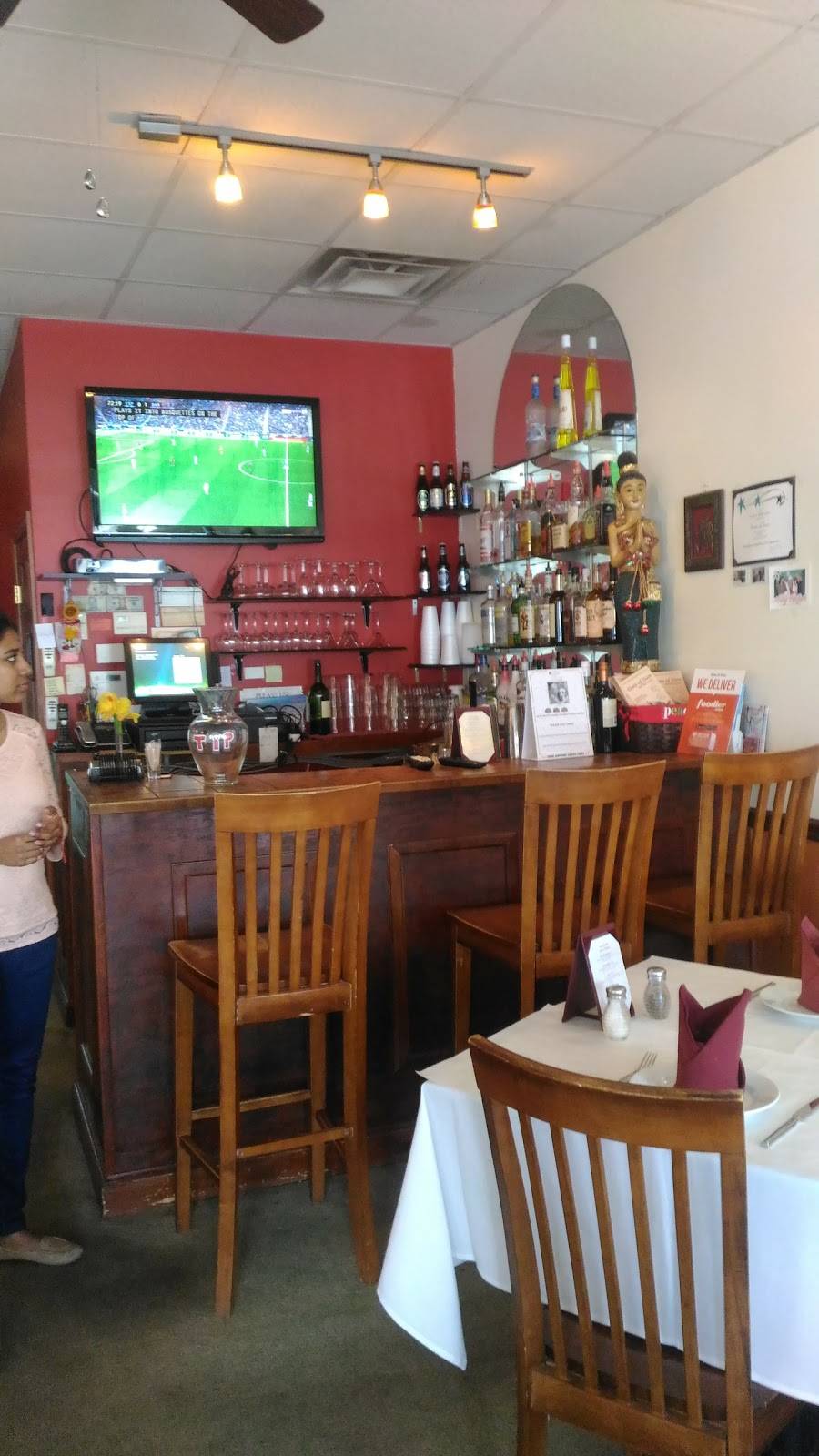 Taste of Siam | restaurant | 499 Main St, Stoneham, MA 02180, USA | 7814384001 OR +1 781-438-4001