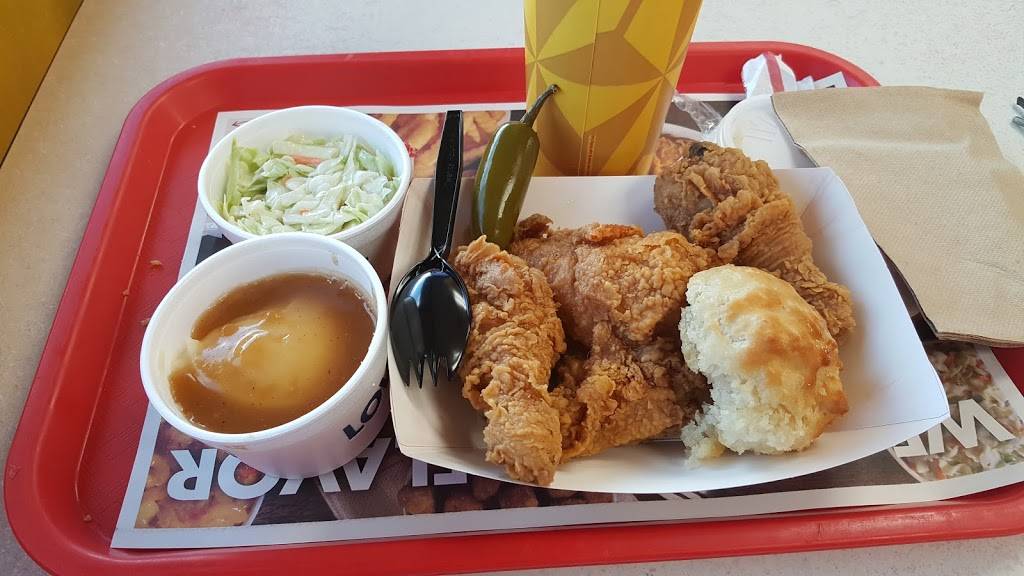 Churchs Chicken | restaurant | 1151 S Country Club Dr, Mesa, AZ 85210, USA | 4808336069 OR +1 480-833-6069