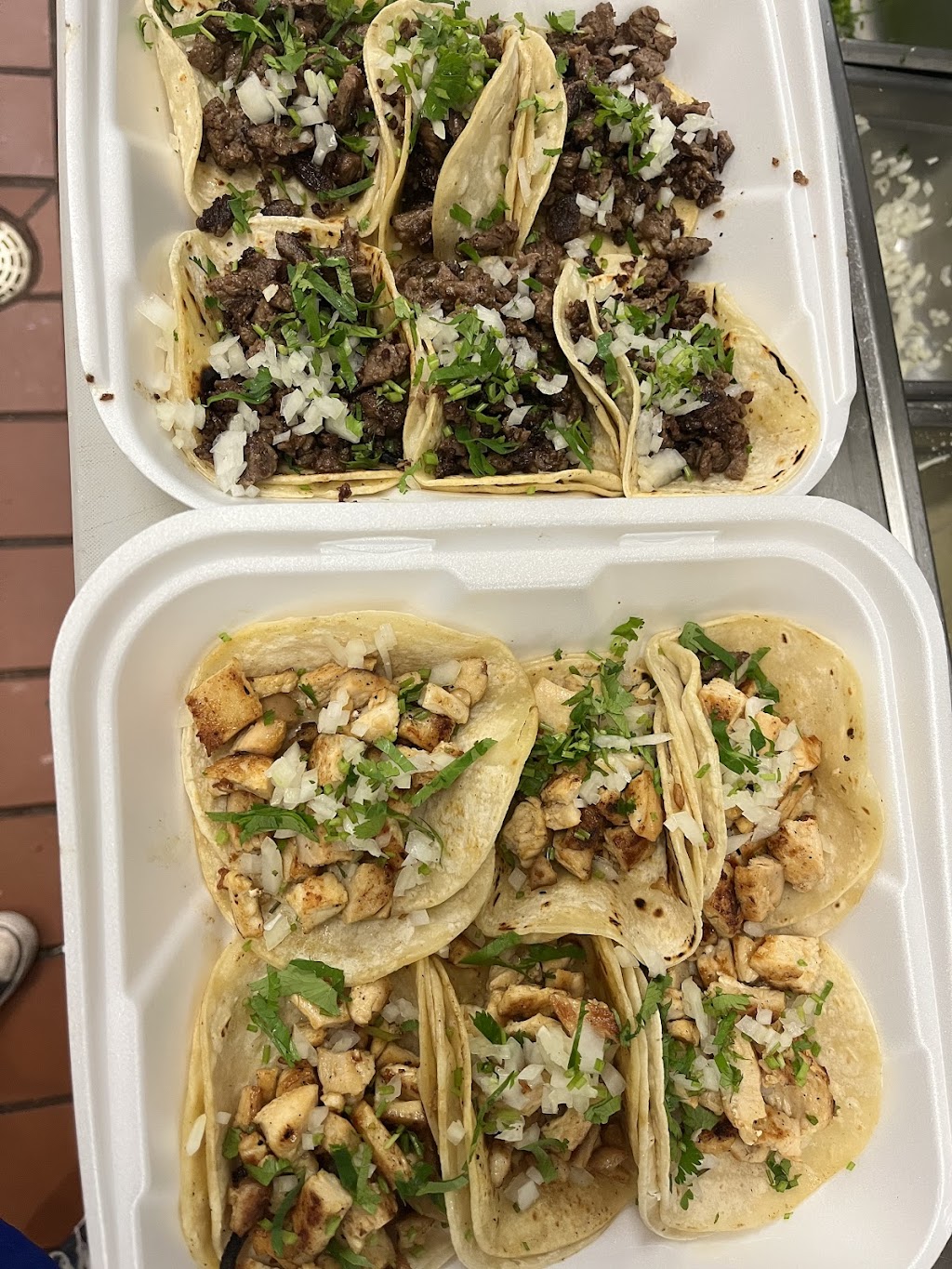 Bellangie Mexican & seafood family restaurant | restaurant | 11965 Cactus Rd Unit C, Adelanto, CA 92301, USA | 7605307075 OR +1 760-530-7075