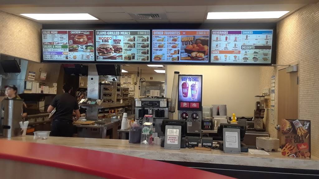 Burger King | restaurant | 50861 Schoenherr Rd, Shelby Charter Twp, MI 48315, USA | 5865803460 OR +1 586-580-3460