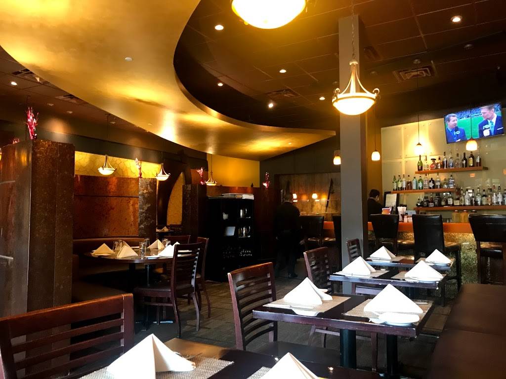 Aditi Indian Dining | restaurant | 5926 Kingstowne Blvd #150, Alexandria, VA 22315, USA | 7039226111 OR +1 703-922-6111