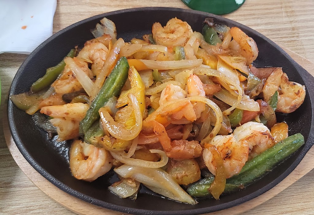 Los costenos | restaurant | 1007 W Mill St, Middletown, IN 47356, USA | 7656847048 OR +1 765-684-7048