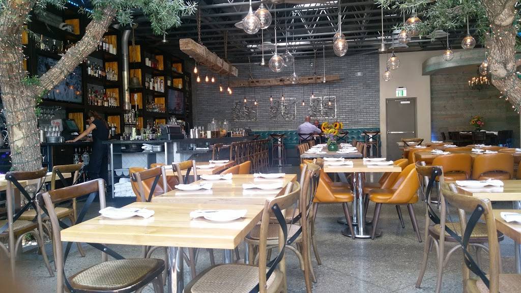 Roe Seafood | restaurant | 5374 E 2nd St, Long Beach, CA 90803, USA | 5625467110 OR +1 562-546-7110