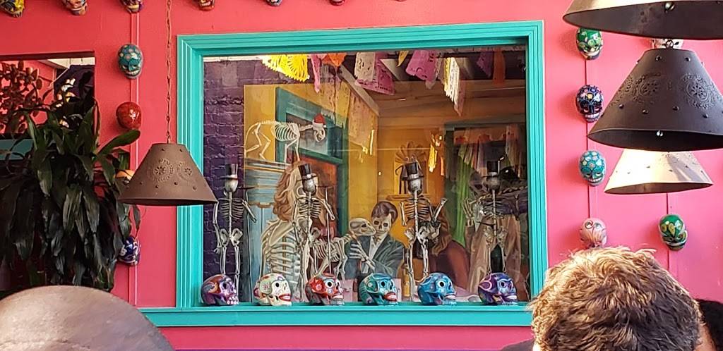 Lula Cocina Mexicana | restaurant | 2720 Main St, Santa Monica, CA 90405, USA | 3103925711 OR +1 310-392-5711