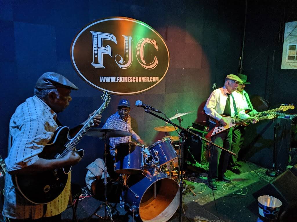 F. Jones Corner | restaurant | 303 N Farish St #3227, Jackson, MS 39202, USA | 6019831148 OR +1 601-983-1148