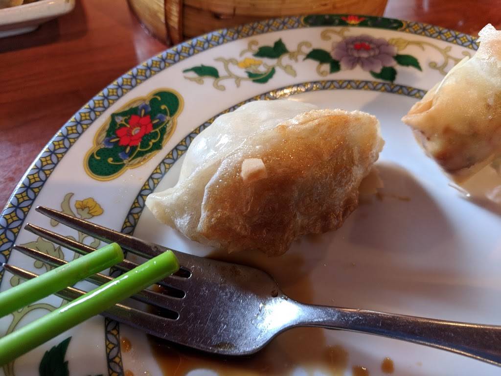 Macky Dim Sum Restaurant | restaurant | 28 E Sunset Way, Issaquah, WA 98027, USA | 4253917200 OR +1 425-391-7200