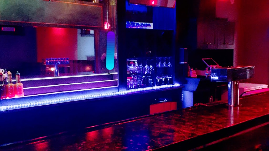 Mr pulpo seafood bar & grill | restaurant | 301 N Robinson St, Richmond, VA 23220, USA | 8047168248 OR +1 804-716-8248