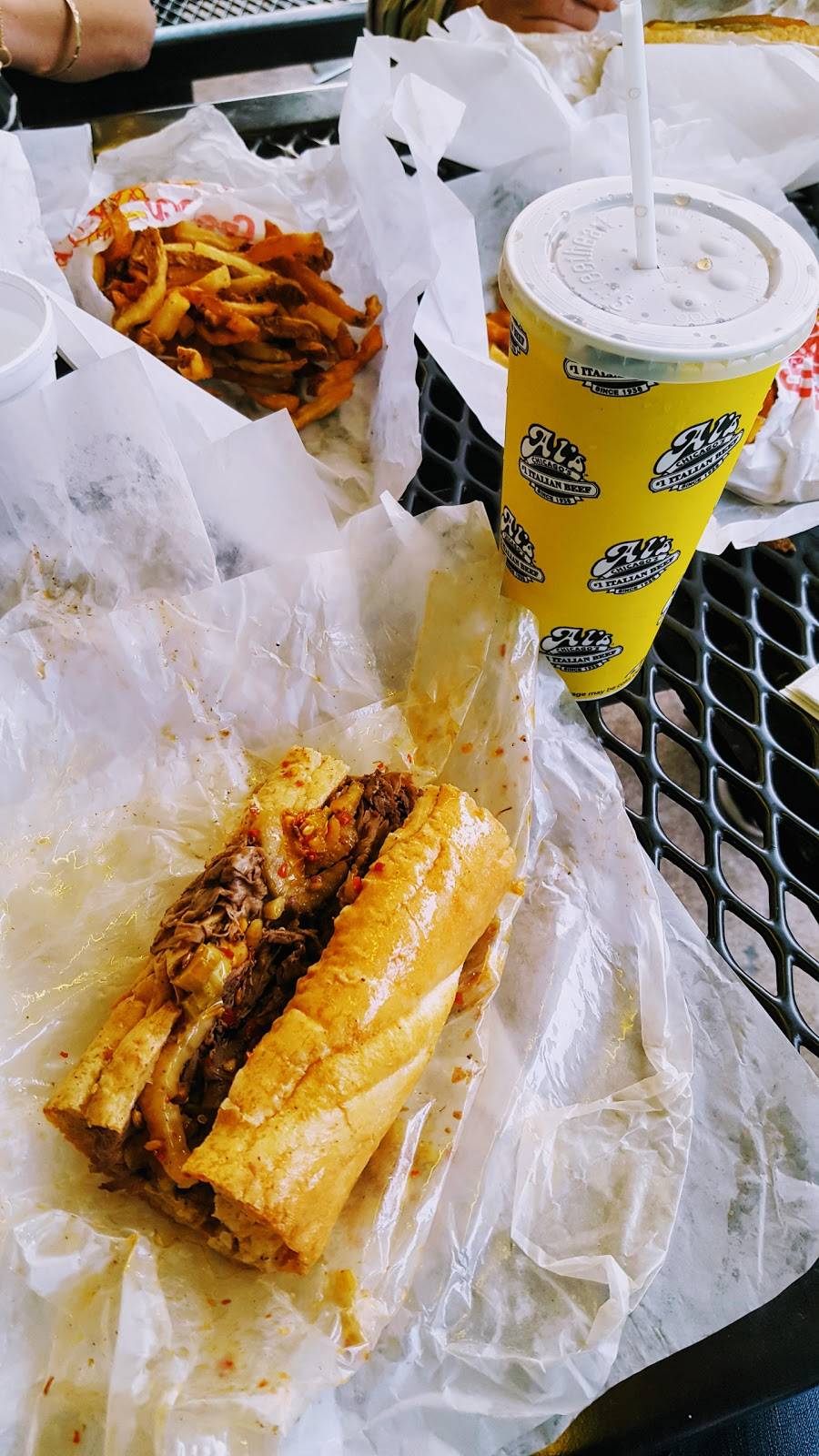 Als Beef | meal takeaway | 1079 W Taylor St, Chicago, IL 60607, USA | 3122264017 OR +1 312-226-4017