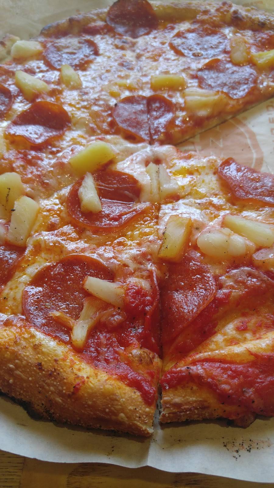 Blaze Pizza | meal takeaway | 4809 Firestone Blvd, South Gate, CA 90280, USA | 3239251066 OR +1 323-925-1066