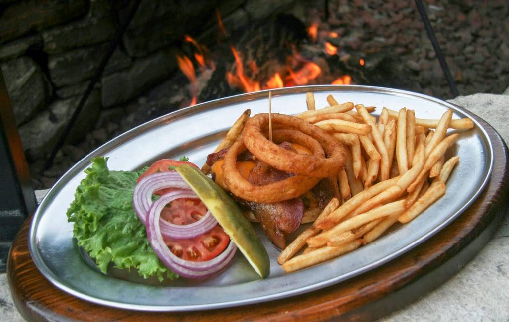 Saddle Ranch Chop House | restaurant | 20 City Blvd W, Orange, CA 92868, USA | 6572213136 OR +1 657-221-3136