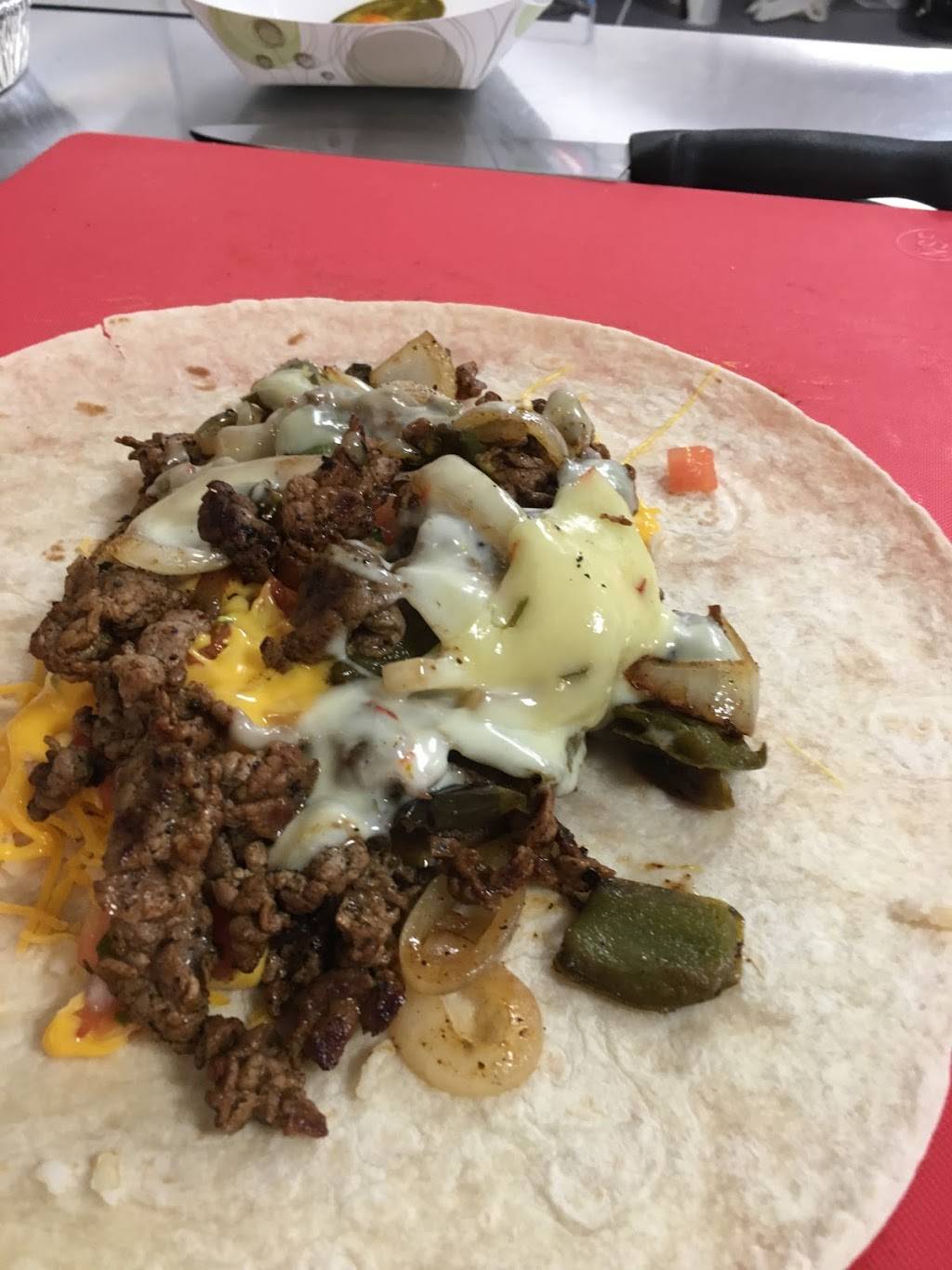 Buenos Nachos | restaurant | 148 Morton Ave, Folsom, PA 19033, USA | 6105836600 OR +1 610-583-6600