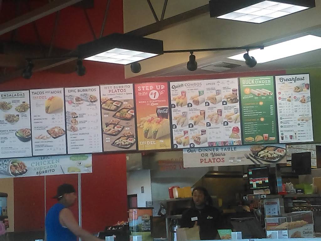 Del Taco | meal takeaway | 2663 Mt Vernon Ave, Bakersfield, CA 93306, USA | 6618737812 OR +1 661-873-7812