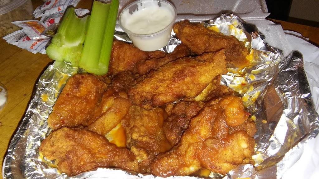 Jackss BBQ & Pizza | restaurant | 2416, 3055 Buffalo Rd, Rochester, NY 14624, USA | 5852470123 OR +1 585-247-0123