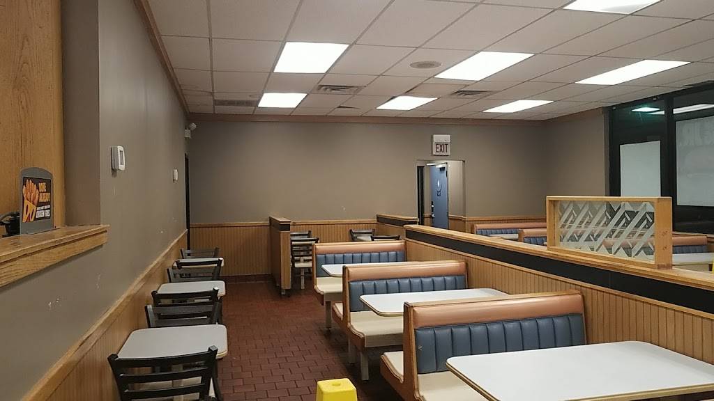 Burger King | restaurant | 2328 S Michigan Ave, Chicago, IL 60616, USA | 3126740424 OR +1 312-674-0424