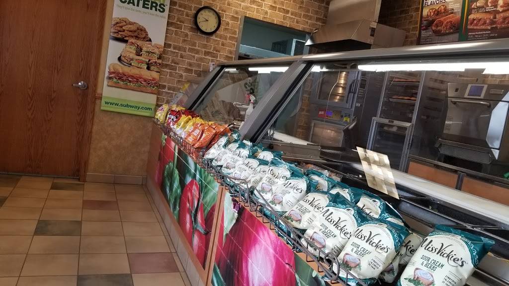 Subway | restaurant | 812 Bellevue Rd, Leslie, MI 49251, USA | 5175899080 OR +1 517-589-9080