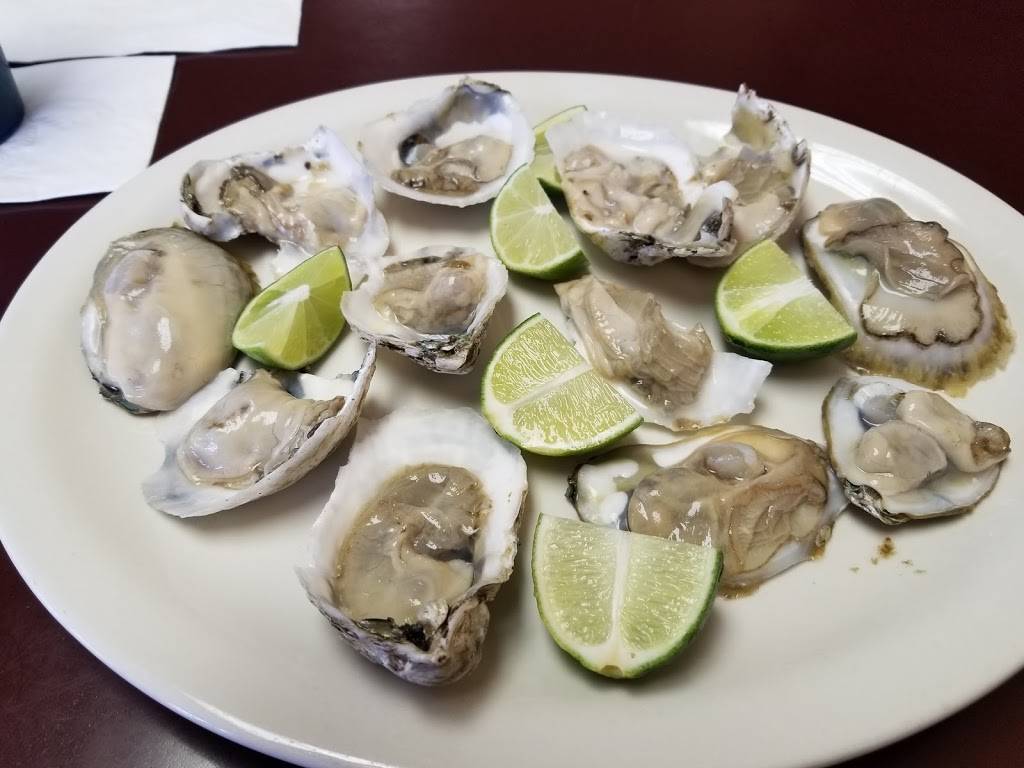 7 Mares | restaurant | 1403 Kalamazoo Ave SE, Grand Rapids, MI 49507, USA | 6163018555 OR +1 616-301-8555