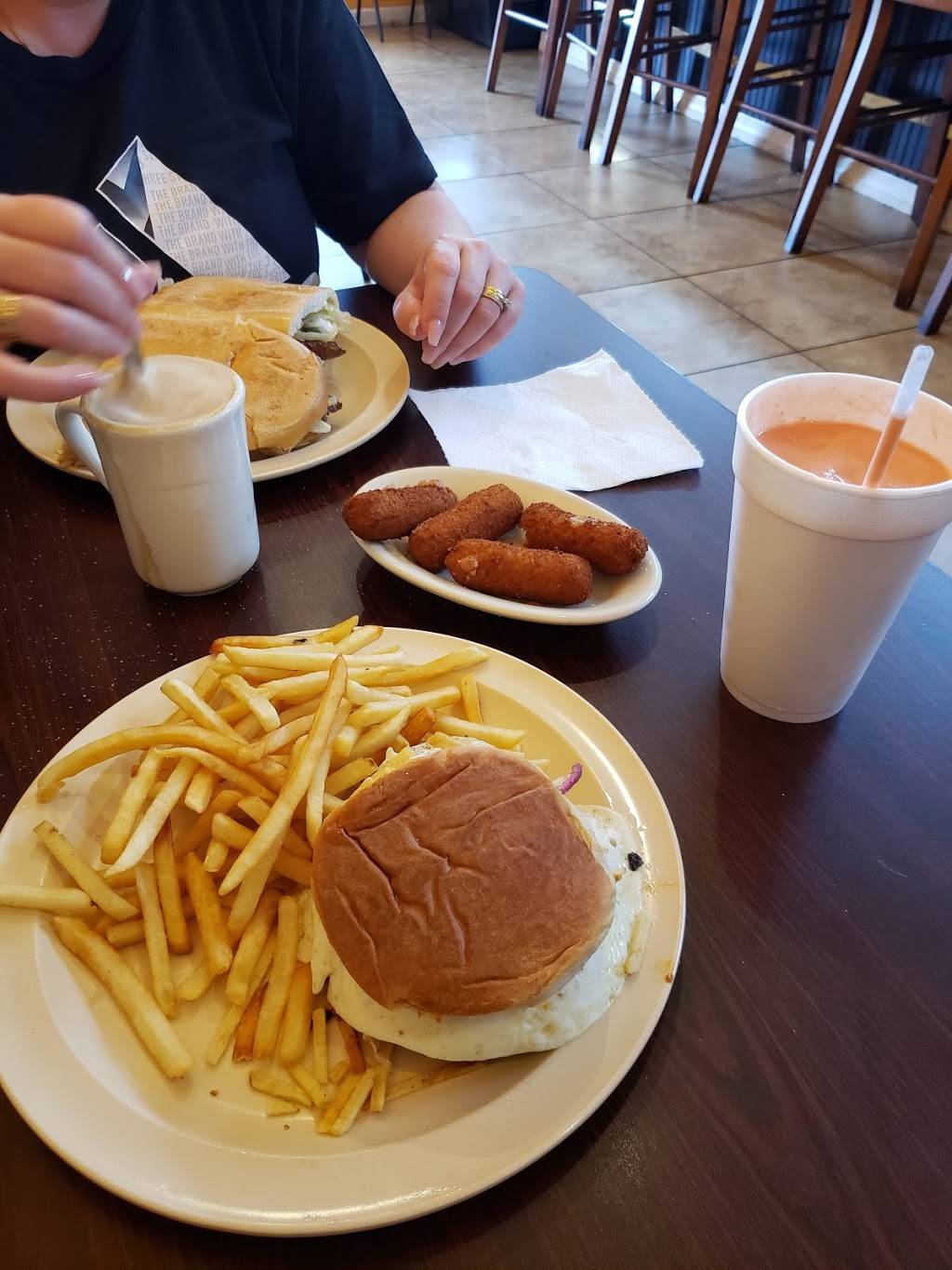 90 Miles from Cuba Authentic Cuban Restaurant | restaurant | 9938 Beach Blvd, Jacksonville, FL 32246, USA | 9043799281 OR +1 904-379-9281