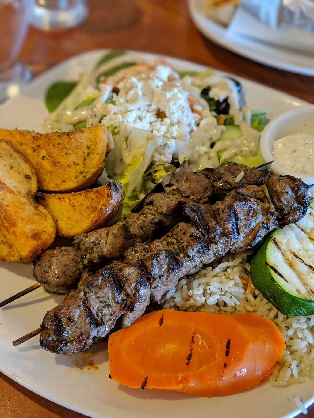 Kallisto Greek Restaurant | restaurant | 2950 Bank St, Gloucester, ON K1T 1N8, Canada | 6132602111 OR +1 613-260-2111